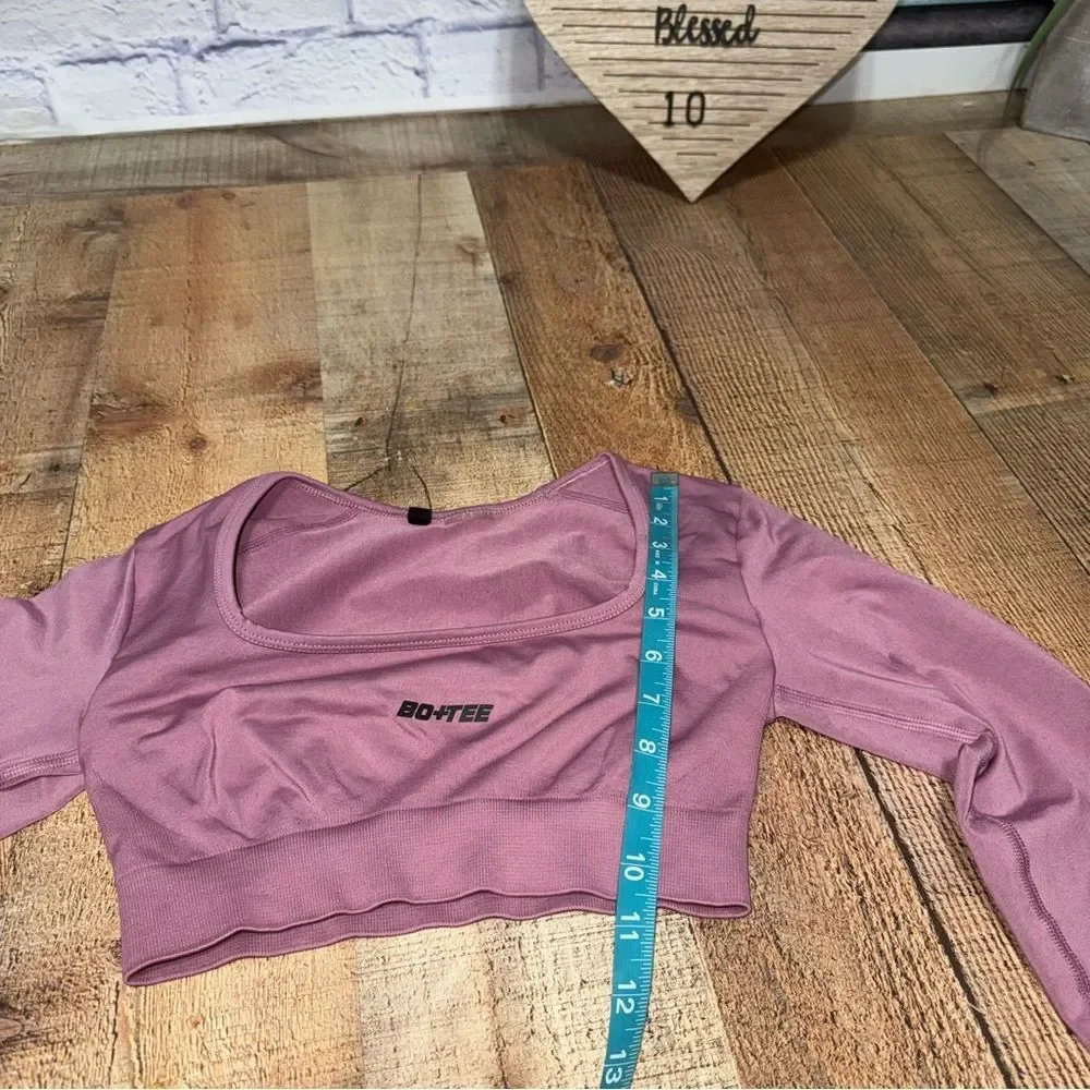 Bo + Tee Long Sleeve Crop Top